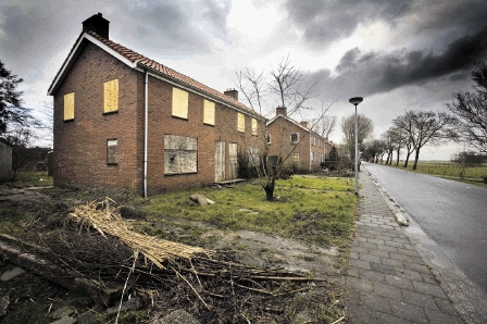 27-02-2008. Ganzedijk. Nederland. Het Oost-Groningse dorp Ganzedijk moet tegen de vlakte ivm. de leegloop. De grond wordt teruggegeven aan de natuur. Foto : Karel Zwaneveld