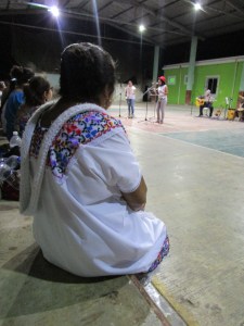 Mayan women in a concert of the Ma OGM campaign. Source Maria Boa